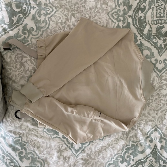 S NIKE Track Jacket (Off White City Ready) - Picture 11 of 11